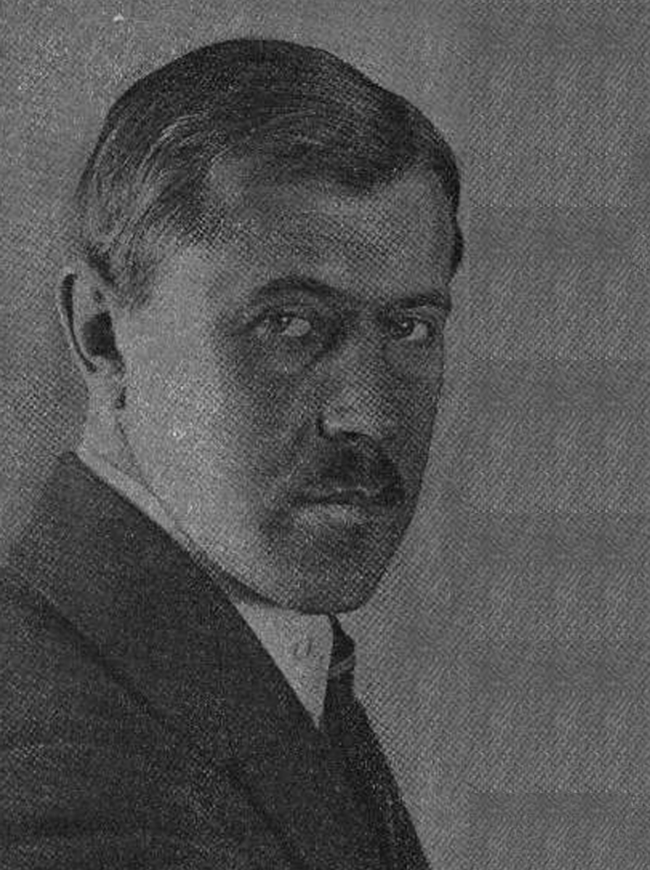 Аркадий Яловой