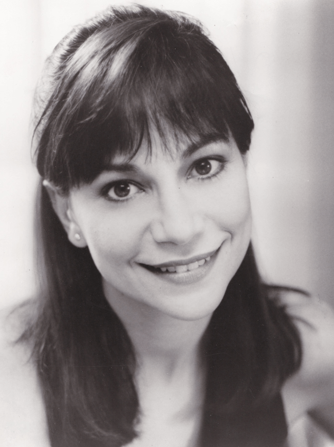 Նորա Արմանի